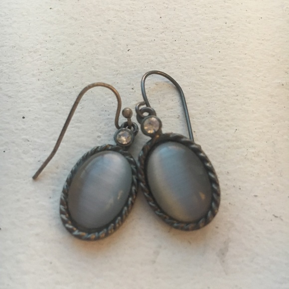 Earnings - Picture 8 of 8